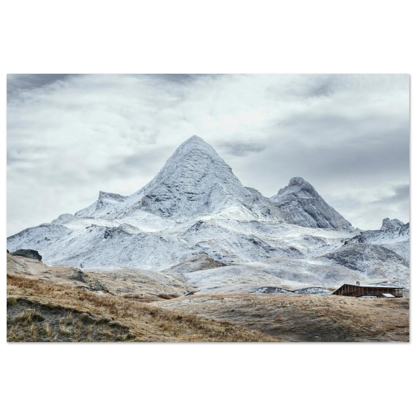 Photo du refuge Agnel face au Pain de Sucre enneigé — tableau photo paysage de montagne en Alu Dibond, fabrication française