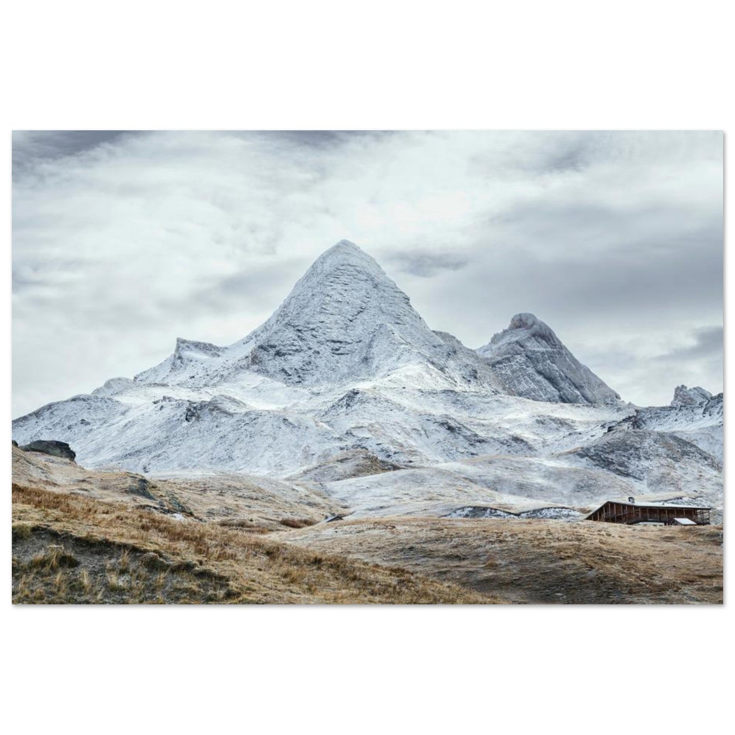 Photo du refuge Agnel face au Pain de Sucre enneigé — tableau photo paysage de montagne en Alu Dibond, fabrication française