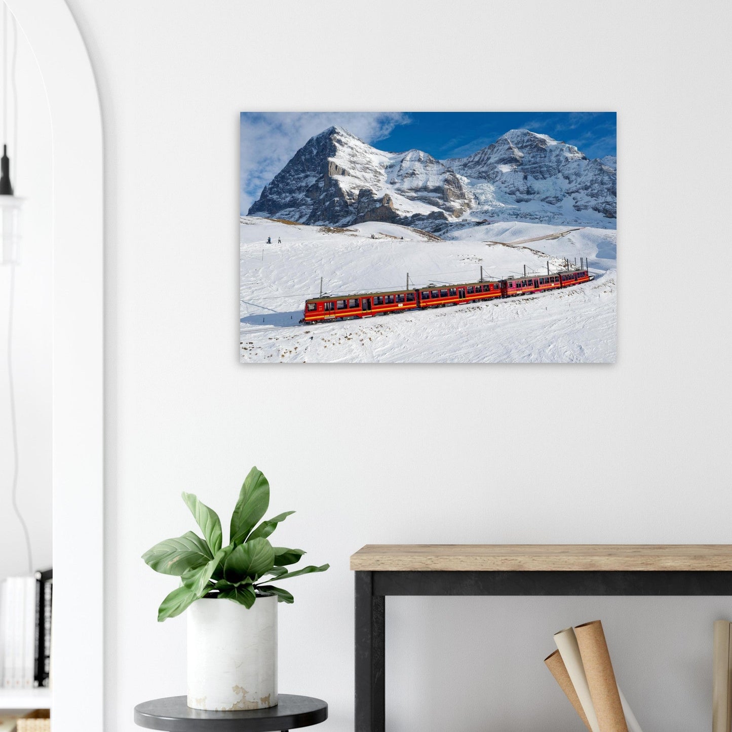 Photo du train de la Jungfrau face à l’Eiger et au Mönch — tableau photo paysage de montagne en Alu Dibond, fabrication française