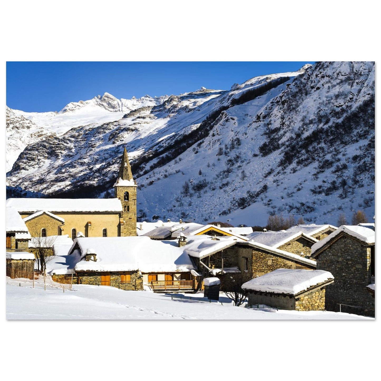 Photo du vieux village de Bonneval-sur-Arc en hiver — tableau photo paysage de montagne en Alu Dibond