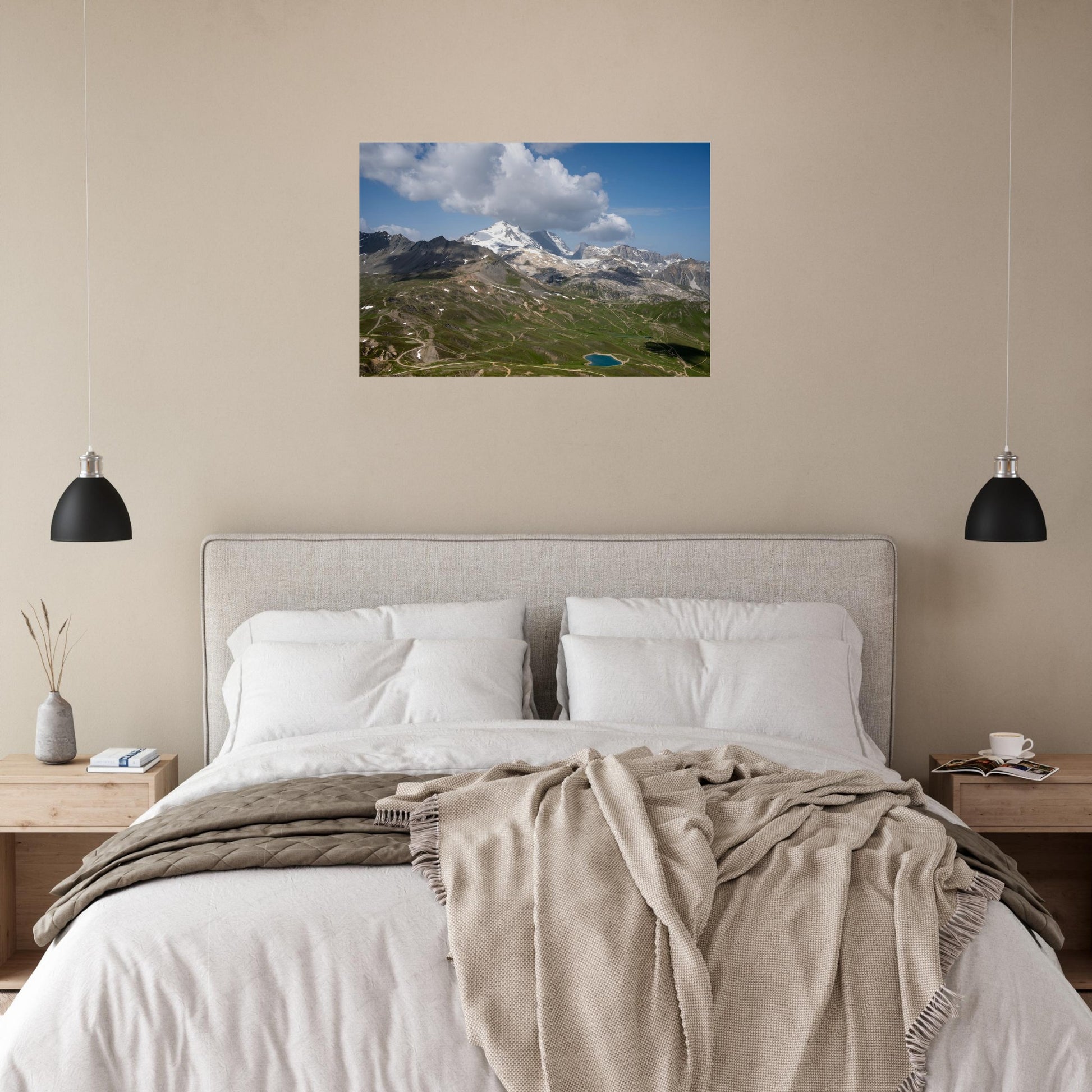 Ambiance intérieure avec le tableau photo du glacier de la Grande Motte depuis Bellevarde sur Dibond mat