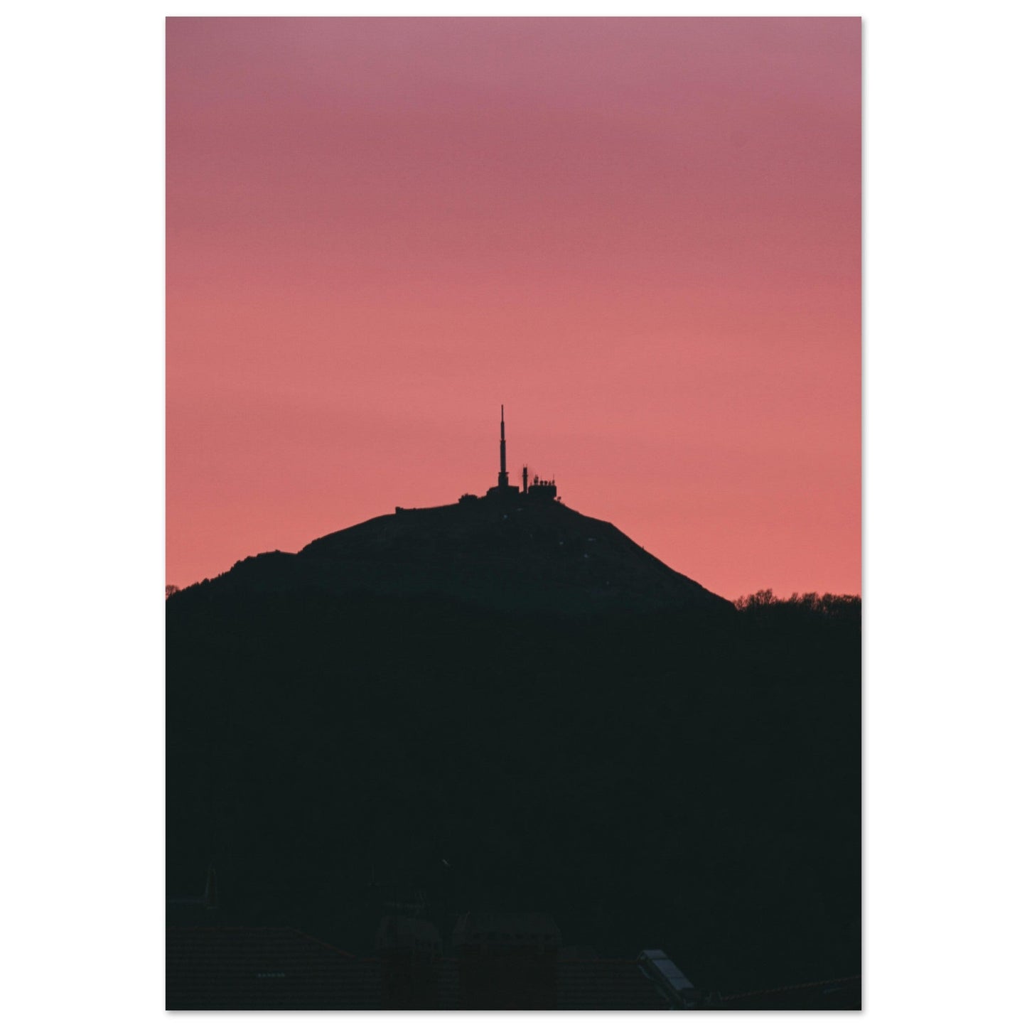 Tableau photo Photo d'un coucher de soleil sur le Temple de Mercure, Orcines, Puy de Dôme — tirage aluminium Dibond mat, fabrication française, prêt à accrocher