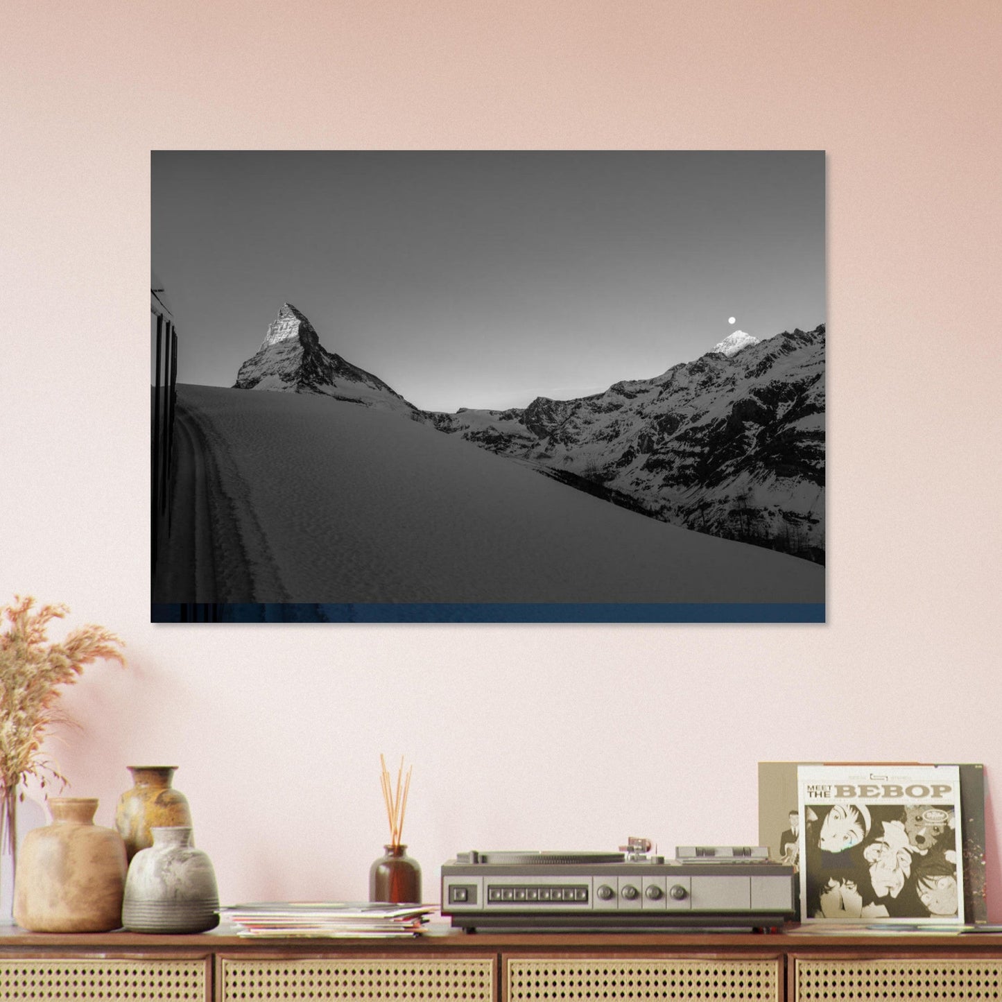 Tableau photo Photo du reflet du Cervin dans le train Gornergrat à Zermatt - Noir & Blanc — tirage aluminium Dibond mat, fabrication française, prêt à accrocher