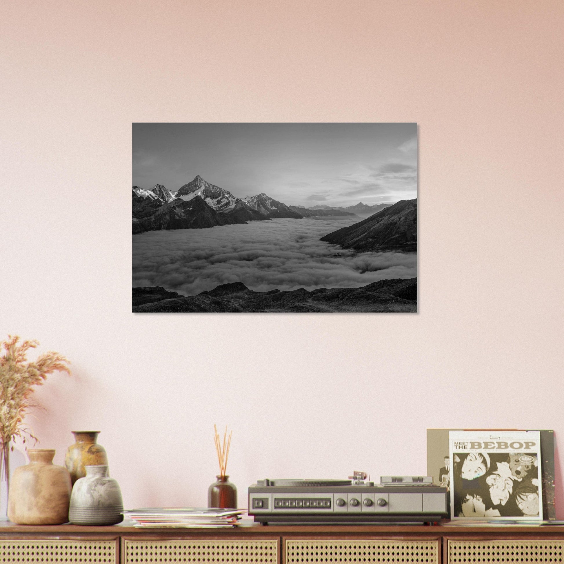 Tableau photo Photo d'un coucher de soleil et mer de nuage, Weisshorn, Randa, Suisse - Noir & Blanc — tirage aluminium Dibond mat, fabrication française, prêt à accrocher