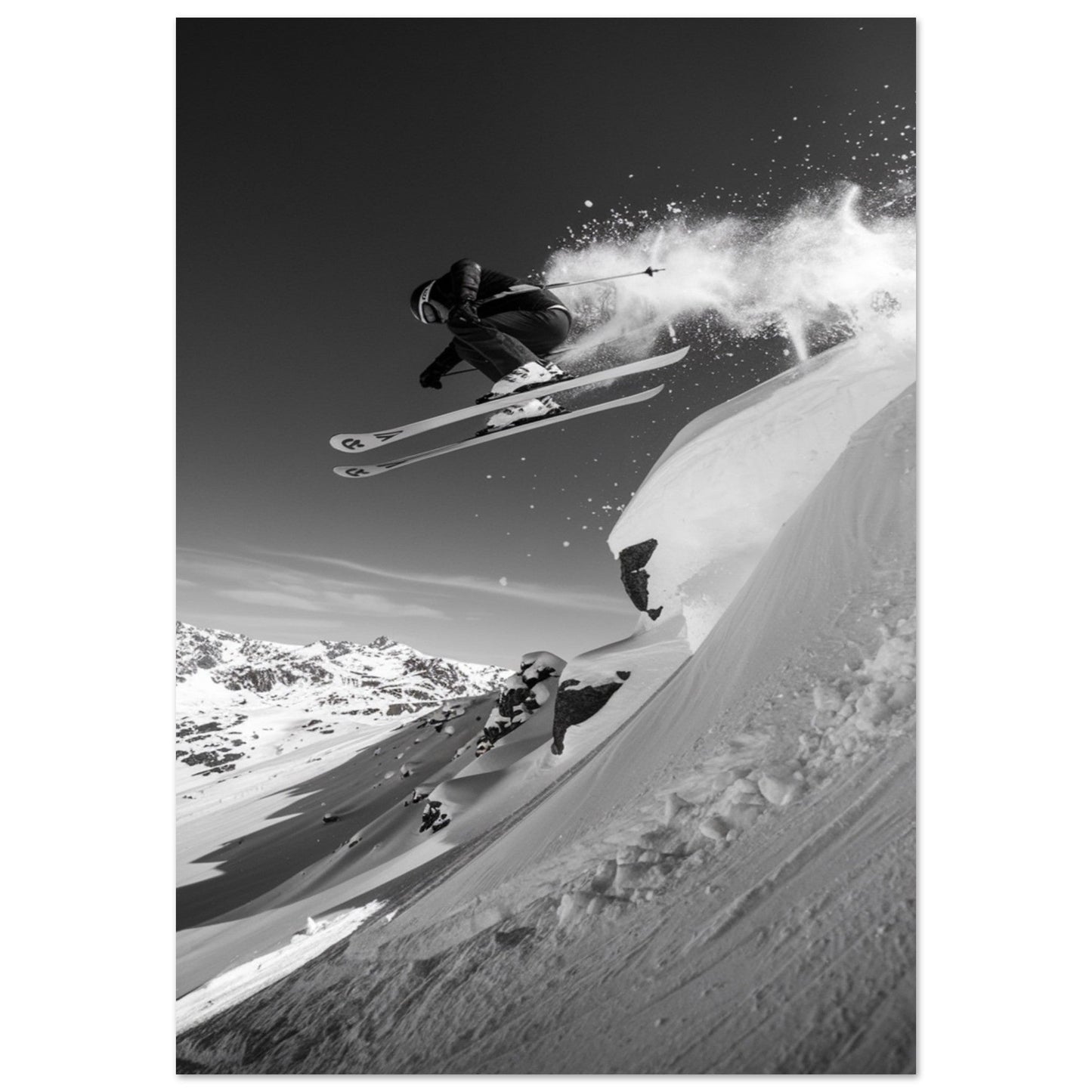 Vente Photo d'un saut de skieur dans la poudre - Noir & Blanc #1 - Tableau photo paysage IA