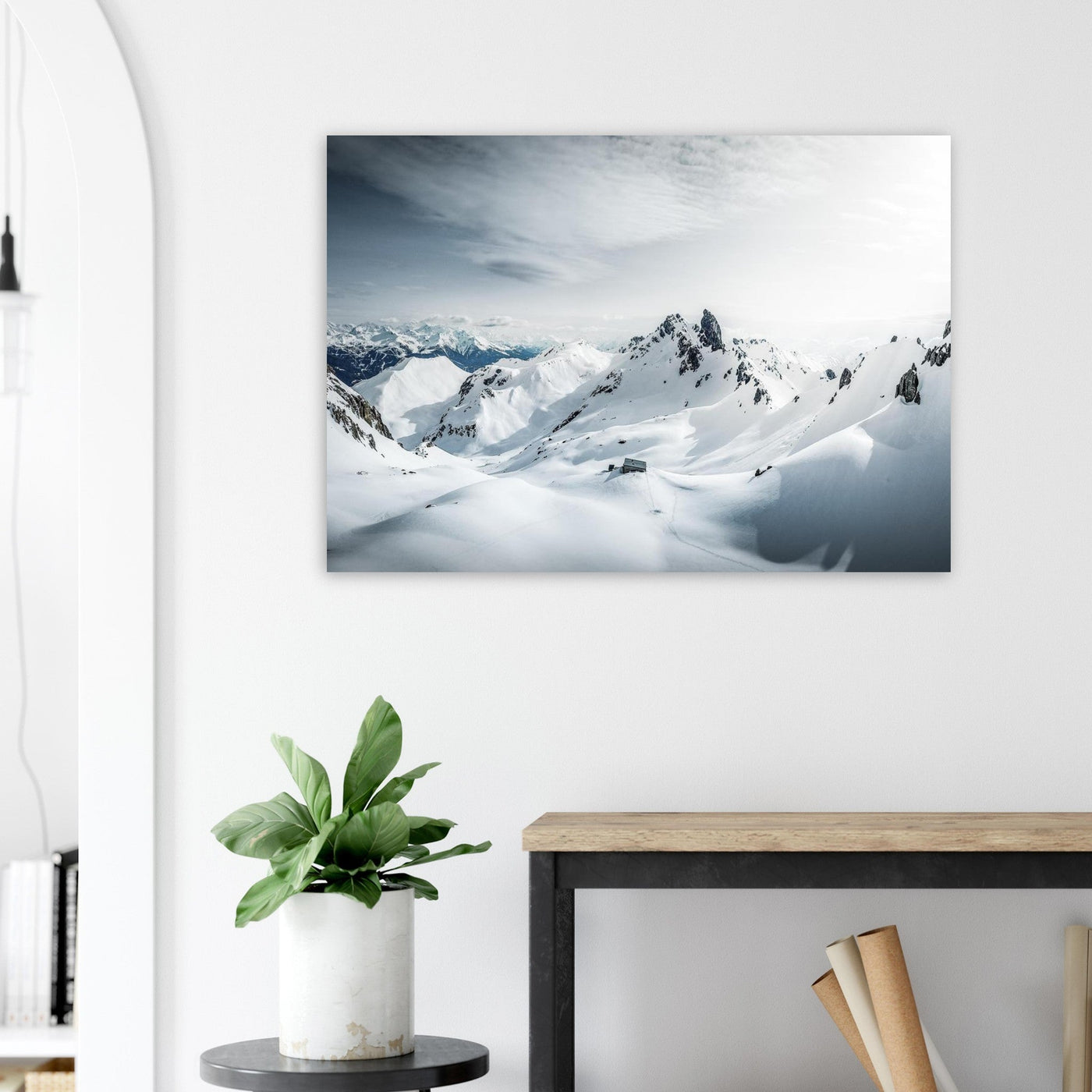 Simulation d’un tableau AluArtMountains dans un intérieur