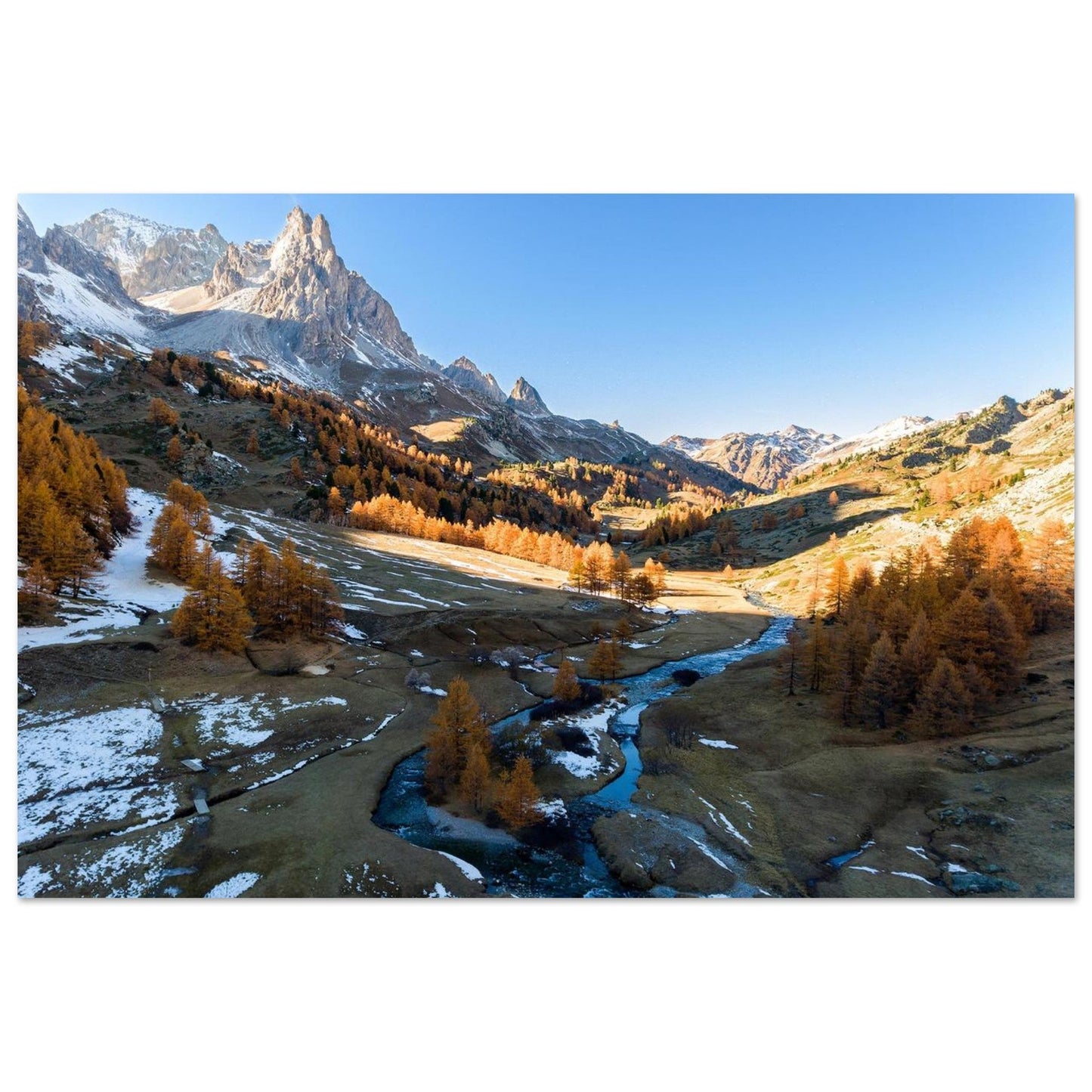 Tableau photo Photo de la Vallée de la Clarée — mélèzes & rivière (Alpes) — tirage aluminium Dibond mat, fabrication française, prêt à accrocher