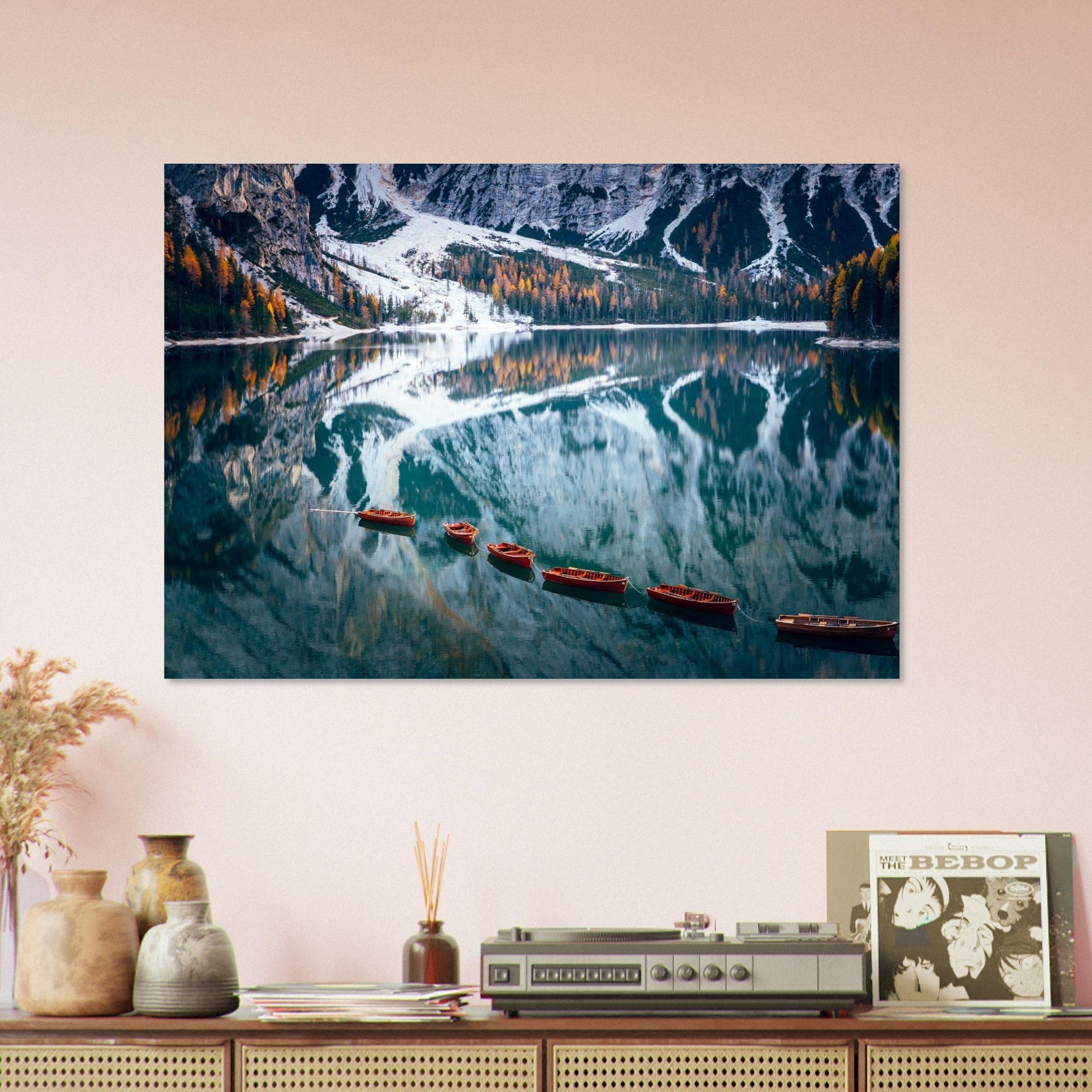 Tableau photo Photo du Lago di Braies — barques & reflets (Dolomites) — tirage aluminium Dibond mat, fabrication française, prêt à accrocher