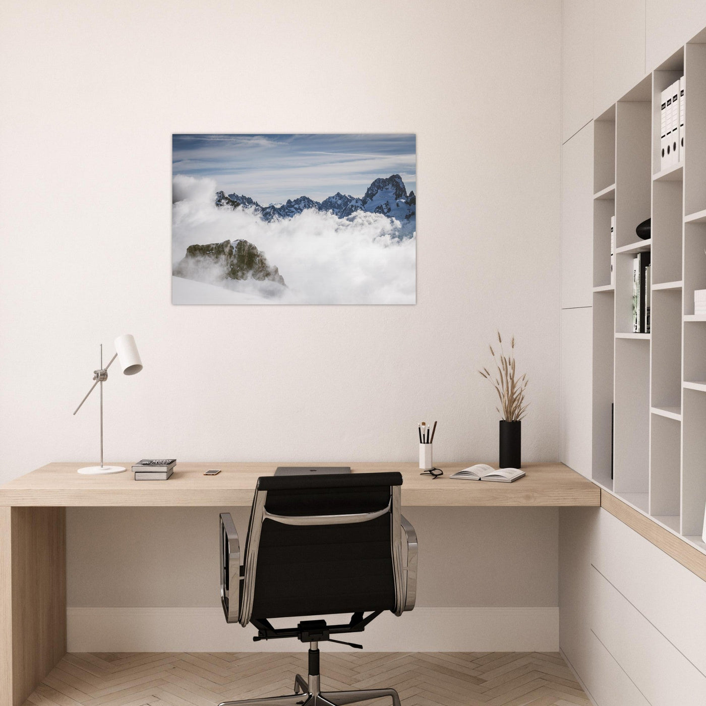Simulation eines AluArtMountains-Bildes in einem Interieur