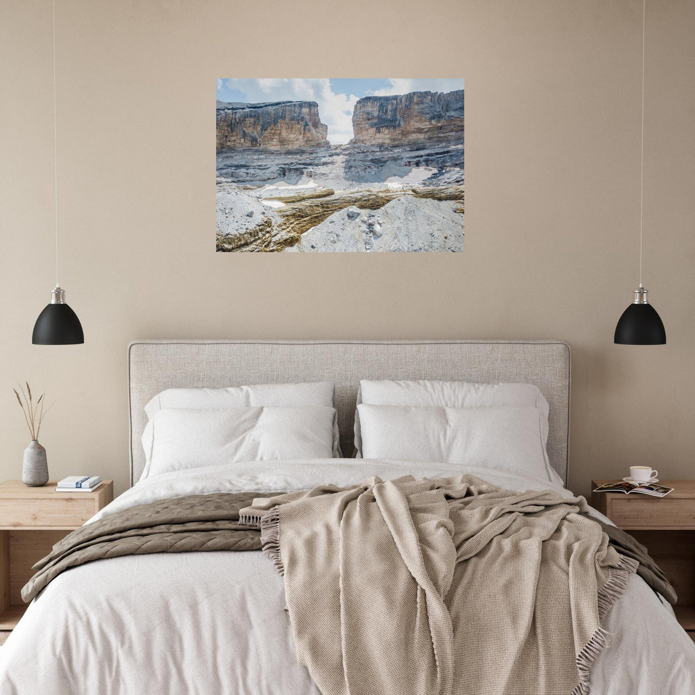 Simulation d’un tableau AluArtMountains dans un intérieur