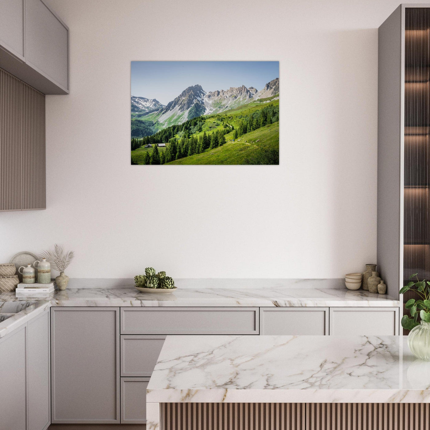 Simulation d’un tableau AluArtMountains dans un intérieur