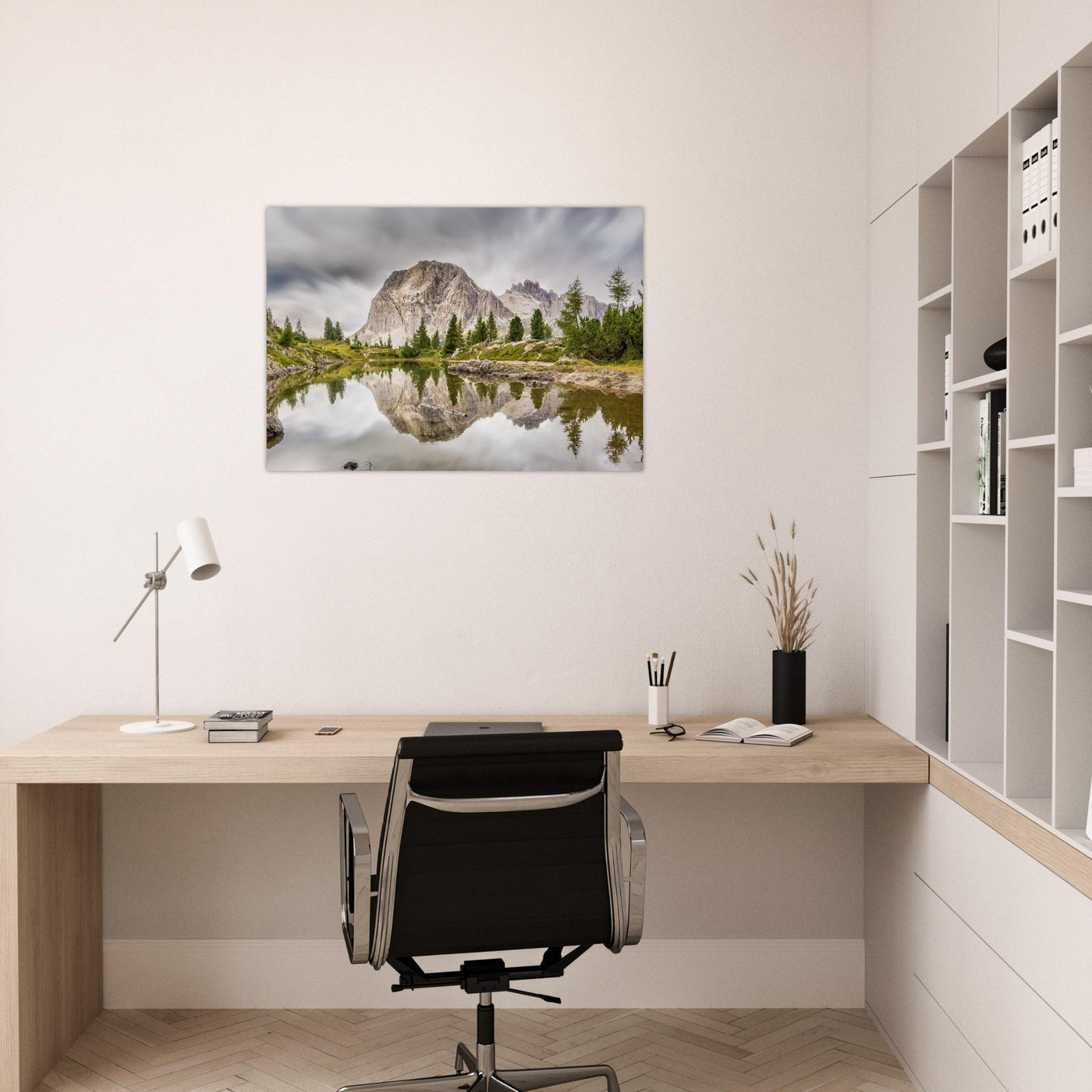 Simulation d’un tableau AluArtMountains dans un intérieur