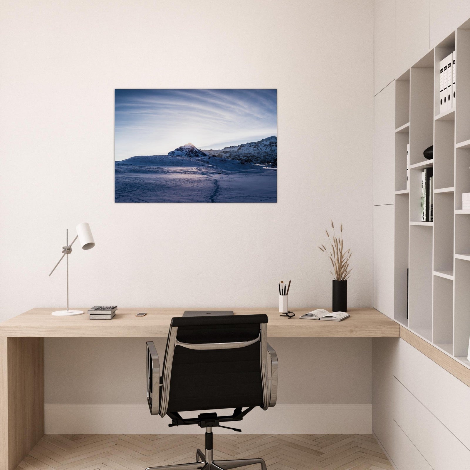 Exemple de tableau photo de montagne sur Alu Dibond dans un intérieur moderne