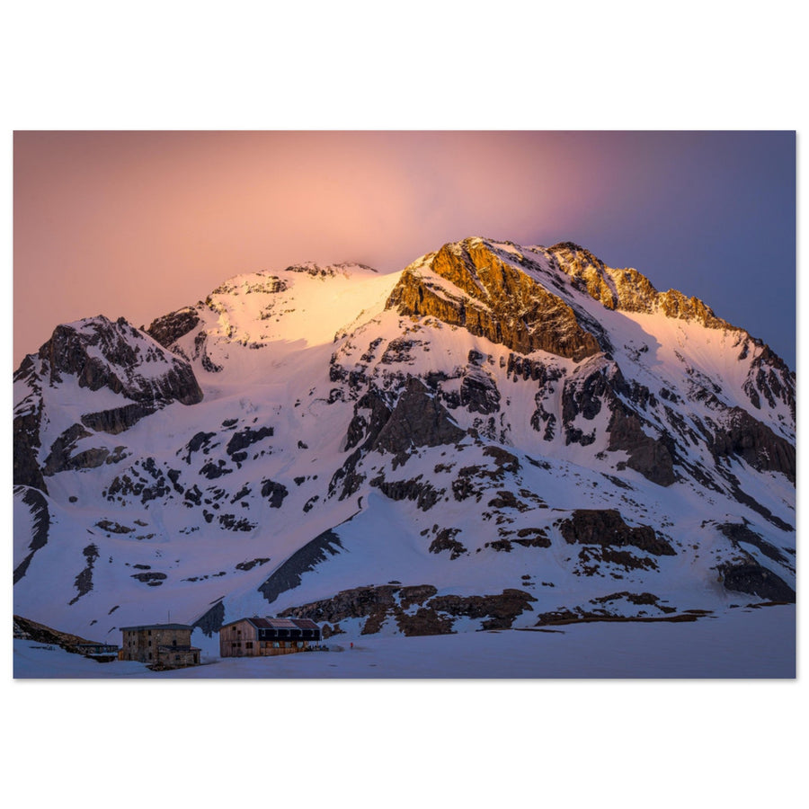 Tableau photo sur aluminium Dibond : Un coucher de soleil sur la Grande Casse et le refuge de la Vanoise