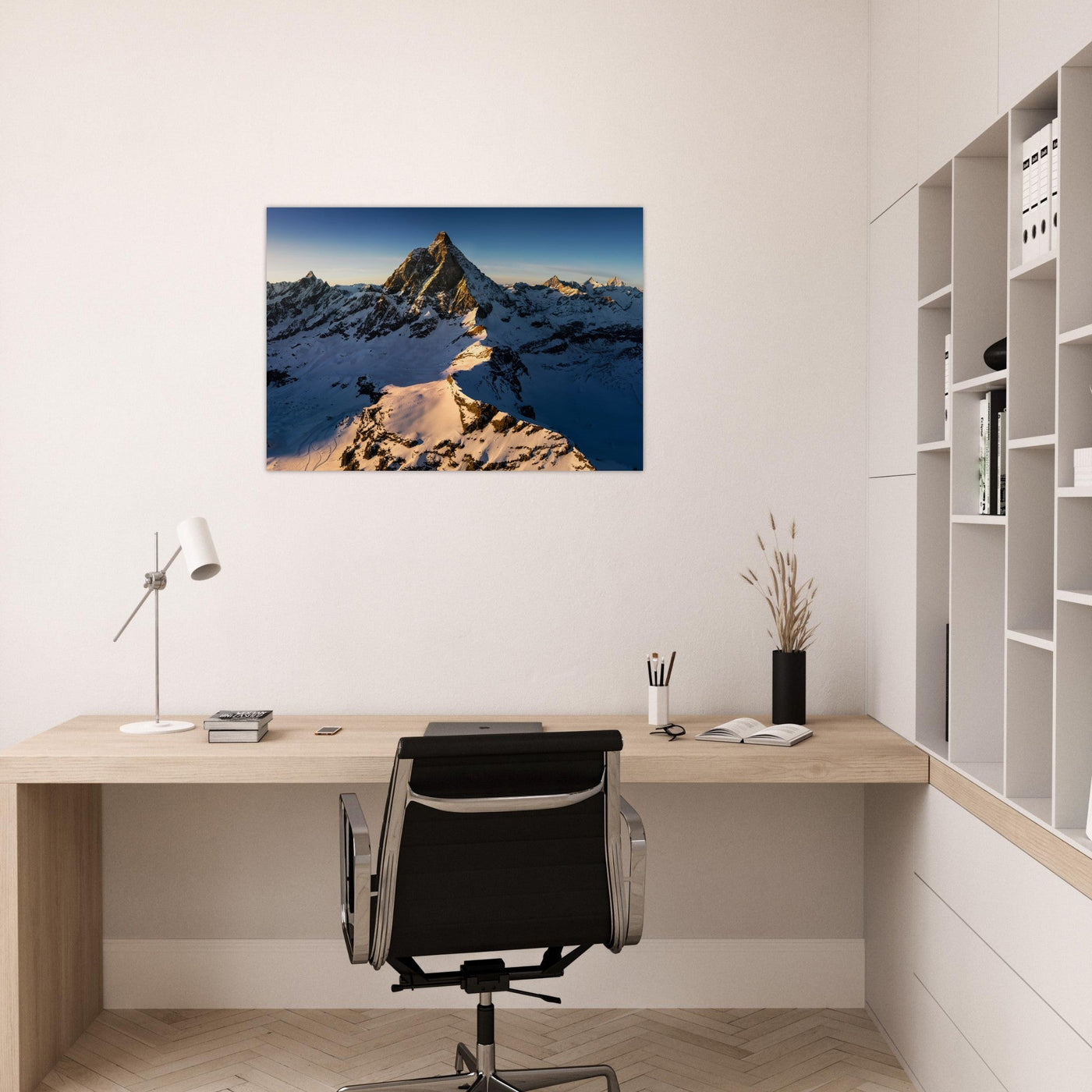 Simulation d’un tableau AluArtMountains dans un intérieur