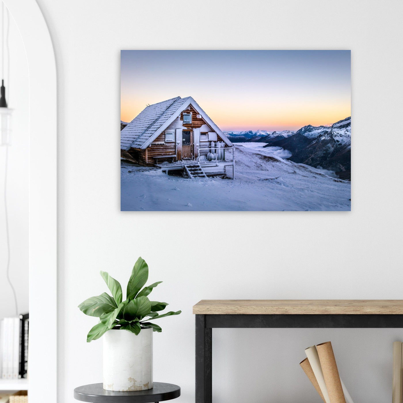 Simulation d’un tableau AluArtMountains dans un intérieur