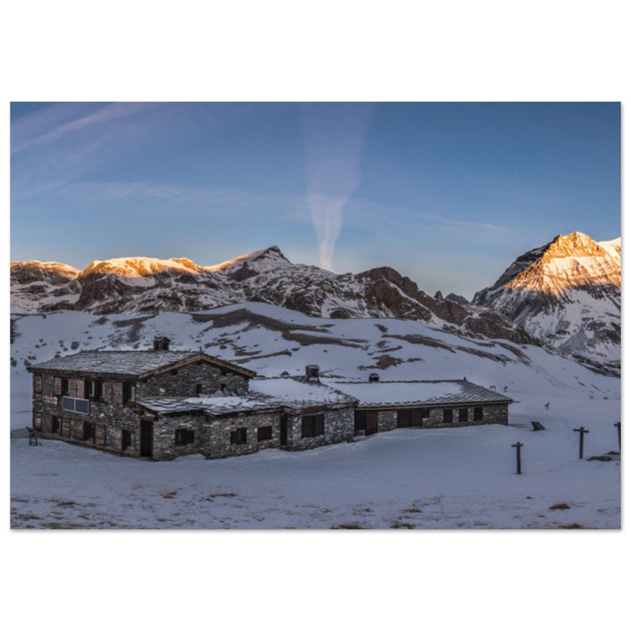 Tableau photo sur aluminium Dibond : Un lever de soleil sur le refuge du Plan du Lac, Vanoise