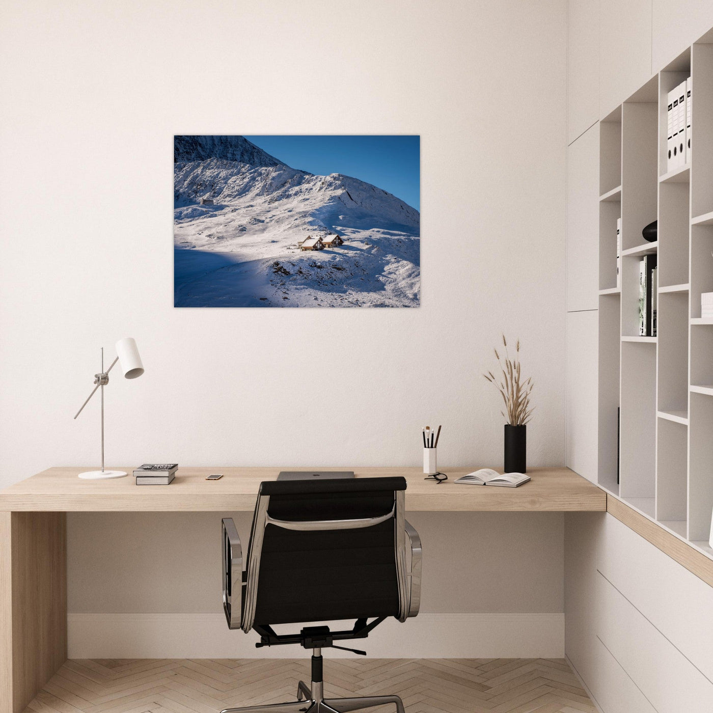 Simulation d’un tableau AluArtMountains dans un intérieur