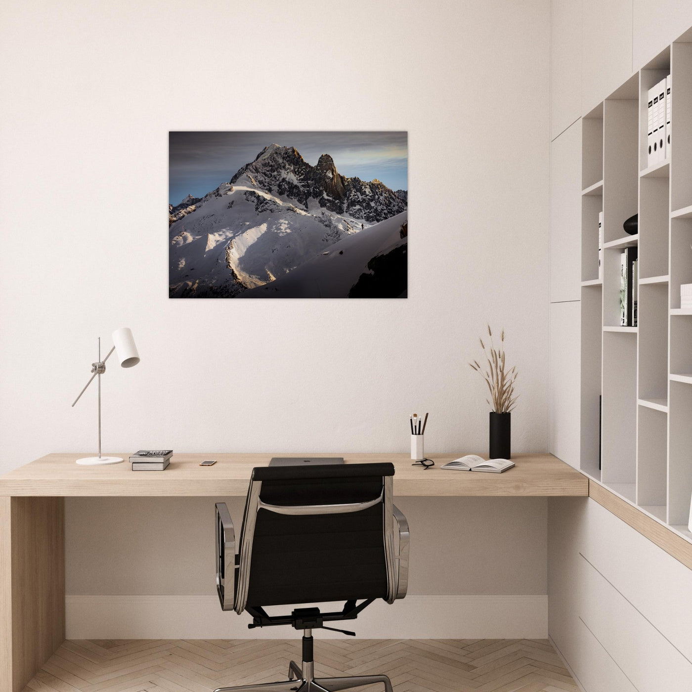 Simulation d’un tableau AluArtMountains dans un intérieur