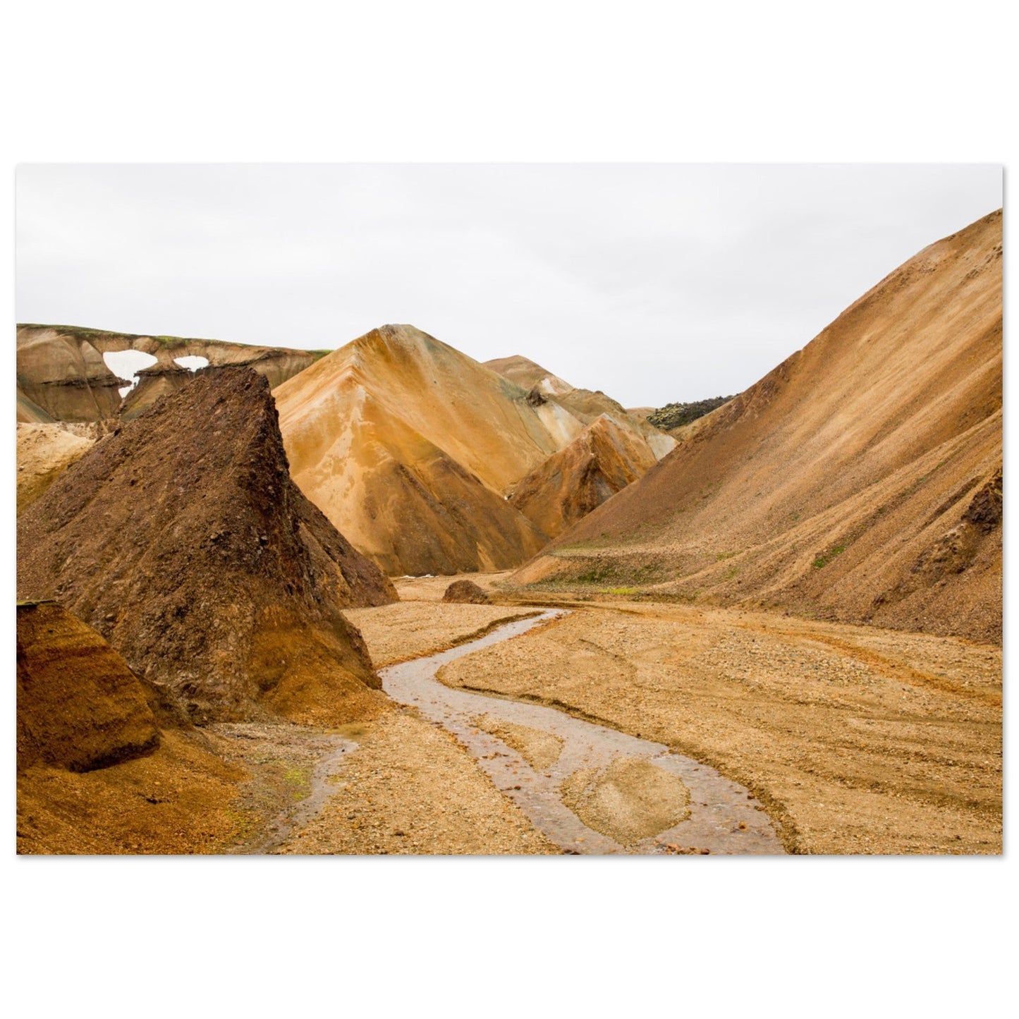 Tableau photo Photo d'un canyon dans le Landmannalaugar, Islande — tirage aluminium Dibond mat, fabrication française, prêt à accrocher