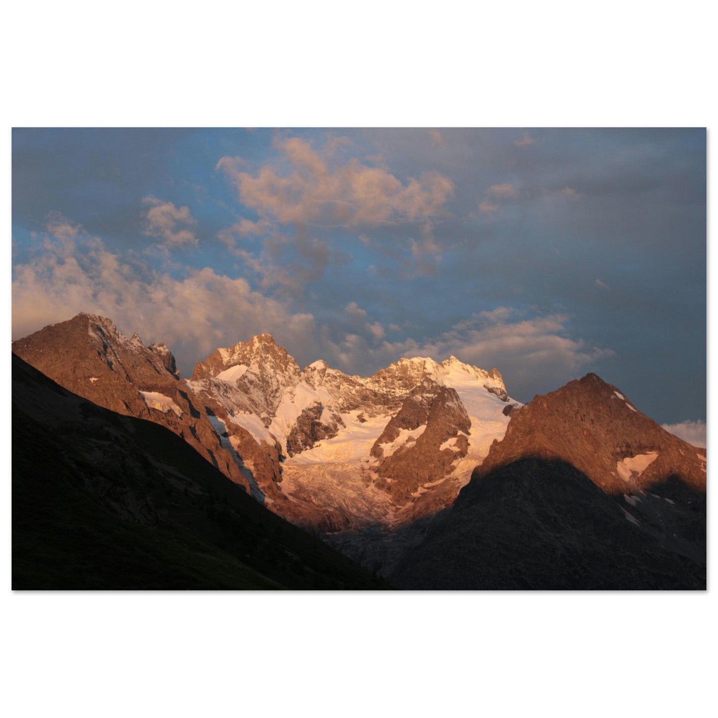 Tableau photo Photo d'un coucher de soleil sur la Meije, La Grave, Ecrins — tirage aluminium Dibond mat, fabrication française, prêt à accrocher