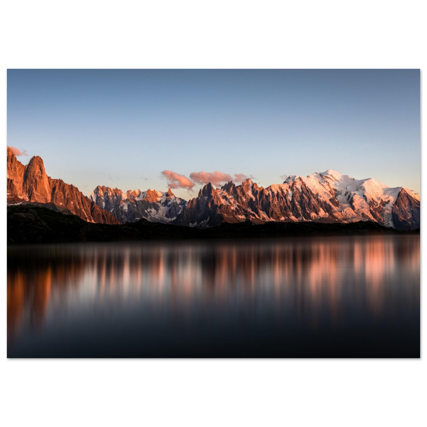 Tableau photo Photo d'un coucher de soleil sur le Mont - Blanc depuis les Lacs des Chéserys — tirage aluminium Dibond mat, fabrication française, prêt à accrocher