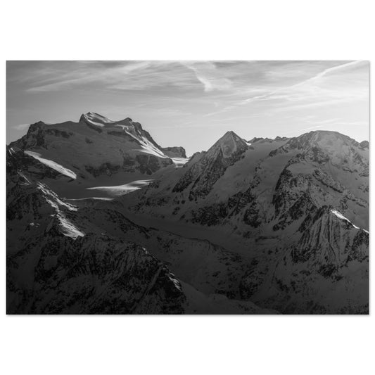 Tableau photo Photo du Grand Combin, Valais, Alpes suisses - Noir & Blanc — tirage aluminium Dibond mat, fabrication française, prêt à accrocher