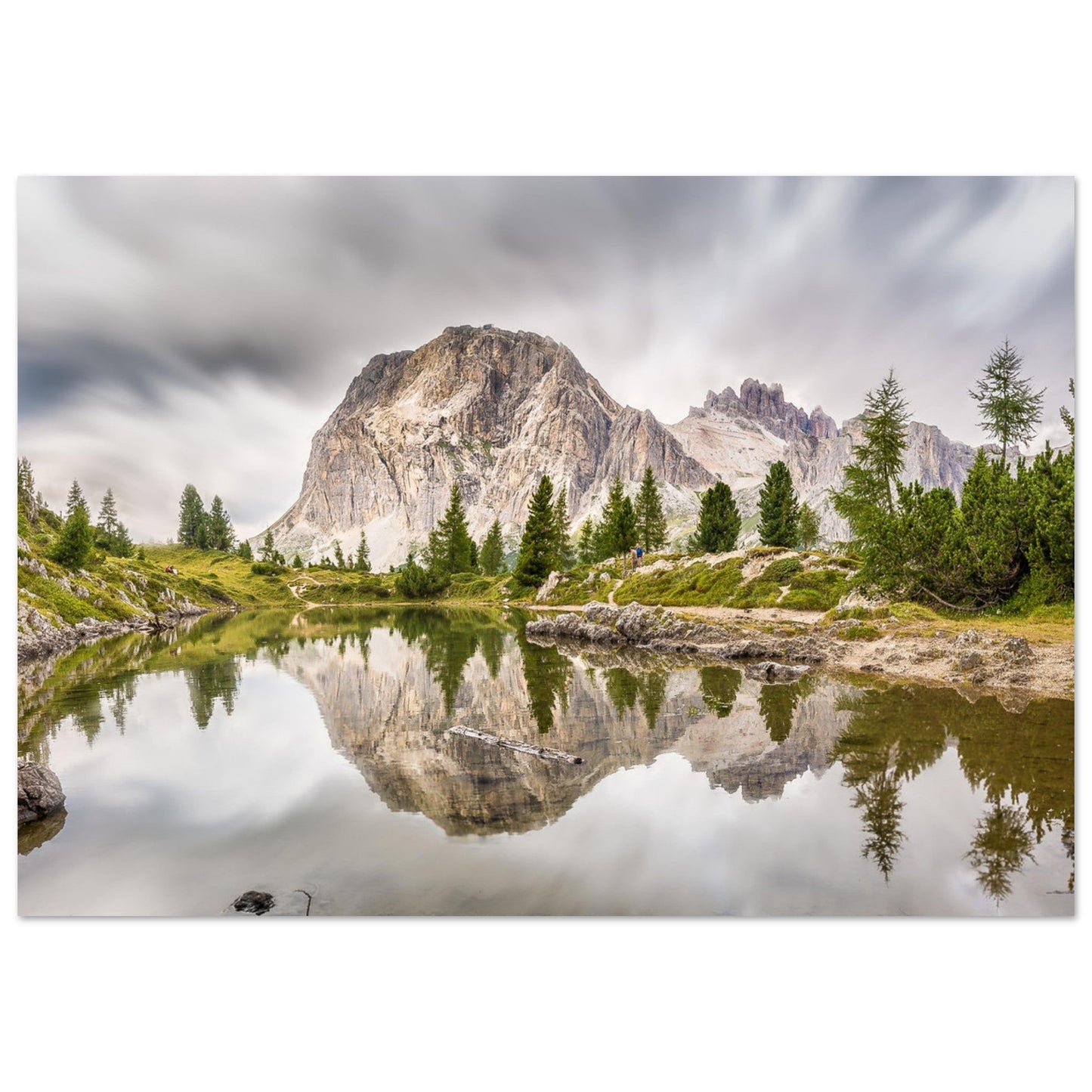 Tableau photo Photo du Lac Limides, Mont Lagazuoi, Dolomites — tirage aluminium Dibond mat, fabrication française, prêt à accrocher