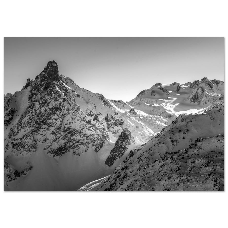 Tableau photo en Alu Dibond : L’Aiguille du fruit, Parc de la Vanoise, en noir et blanc