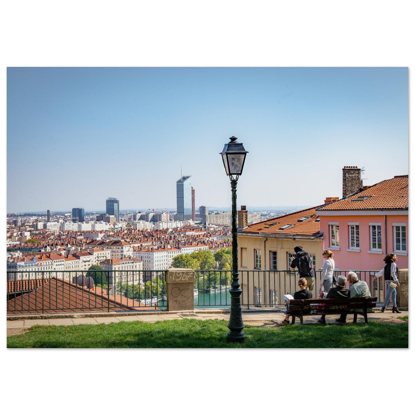 Tableau photo Photo de la Place Bellevue et des tours de Lyon 1 — tirage aluminium Dibond mat, fabrication française, prêt à accrocher