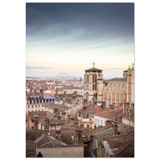 Tableau photo Photo des toits de Lyon et de la Cathédrale Saint - Jean - Baptiste — tirage aluminium Dibond mat, fabrication française, prêt à accrocher