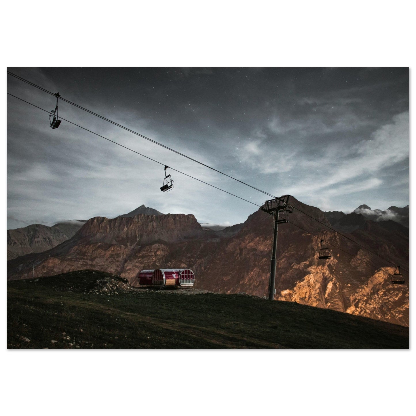 Tableau photo Photo de Val d'Isère en été — tirage aluminium Dibond mat, fabrication française, prêt à accrocher